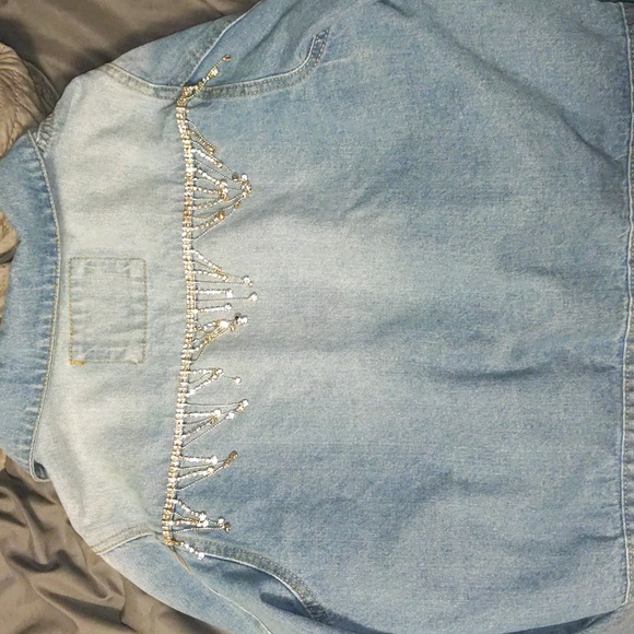 jean jacket blingy rhinestones front and back - Picture 2 of 2
